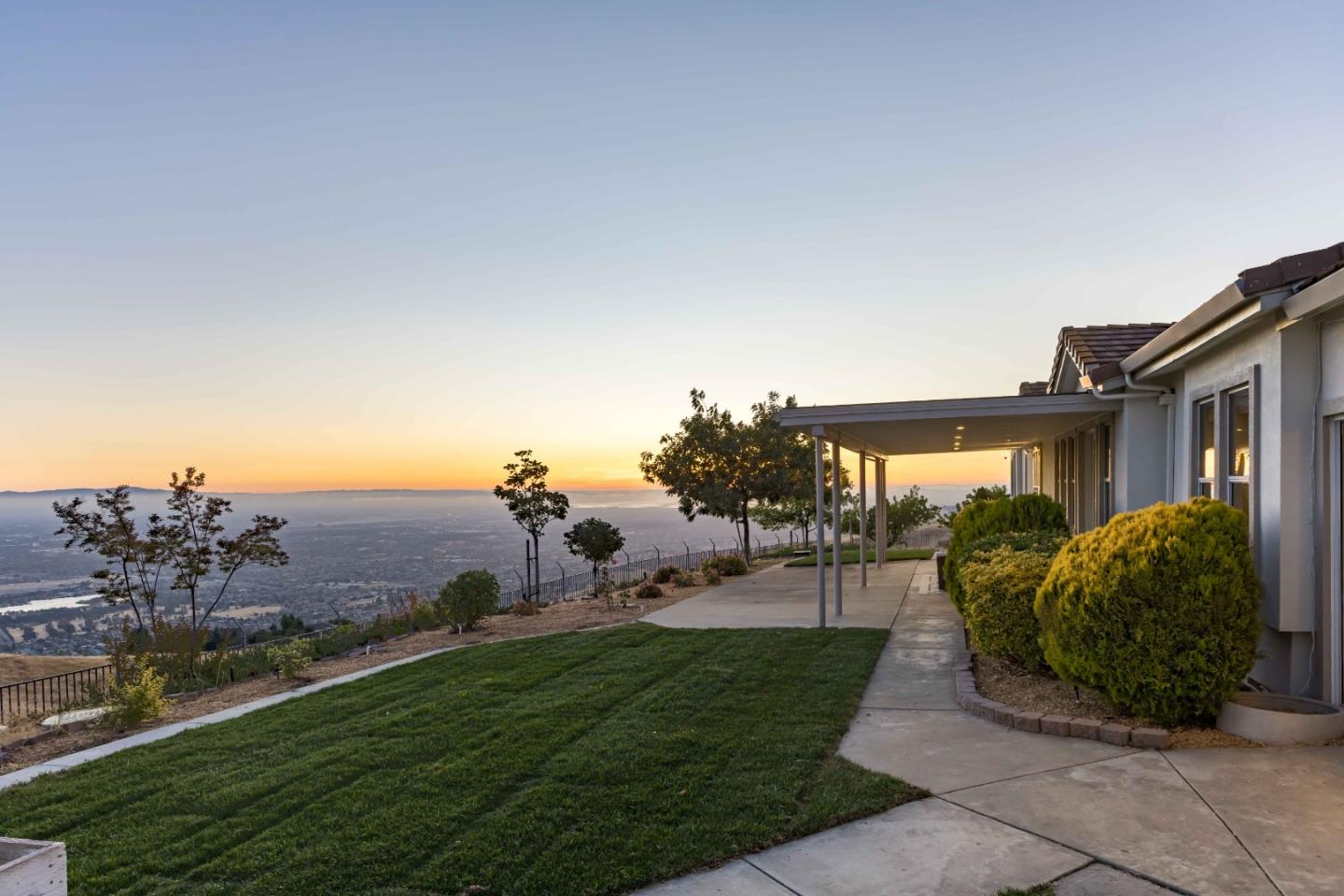 4024 Higuera Highland Lane