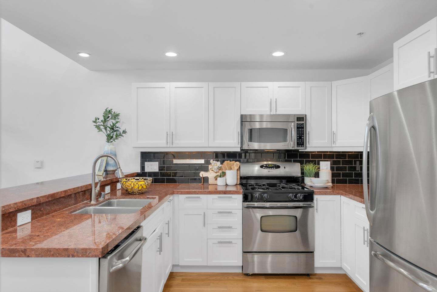 350 North 2nd Street 337