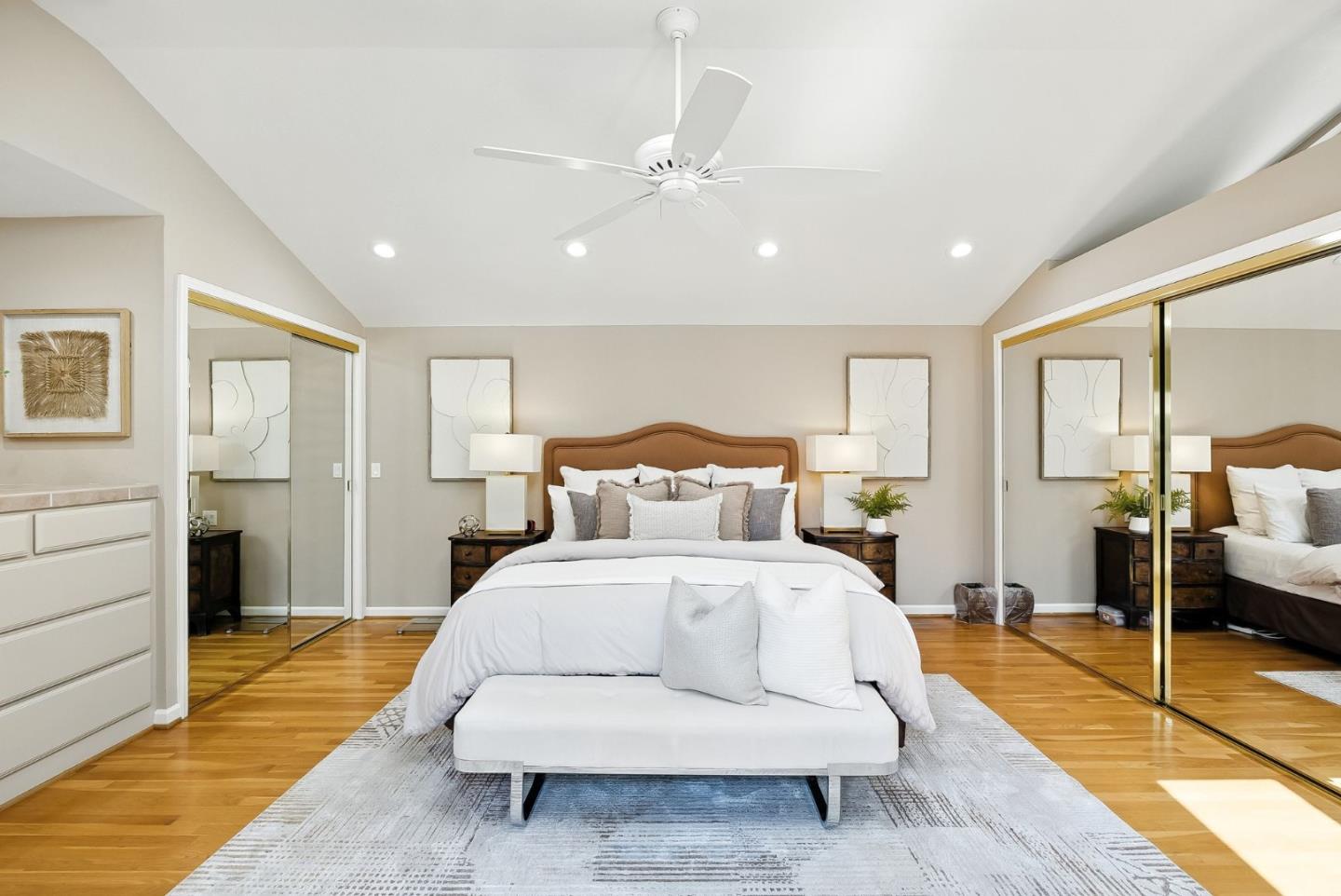 6182 Calle Del Conejo