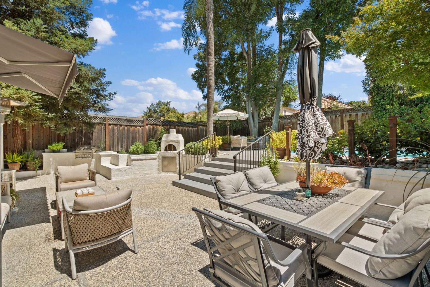 327 Crest Drive