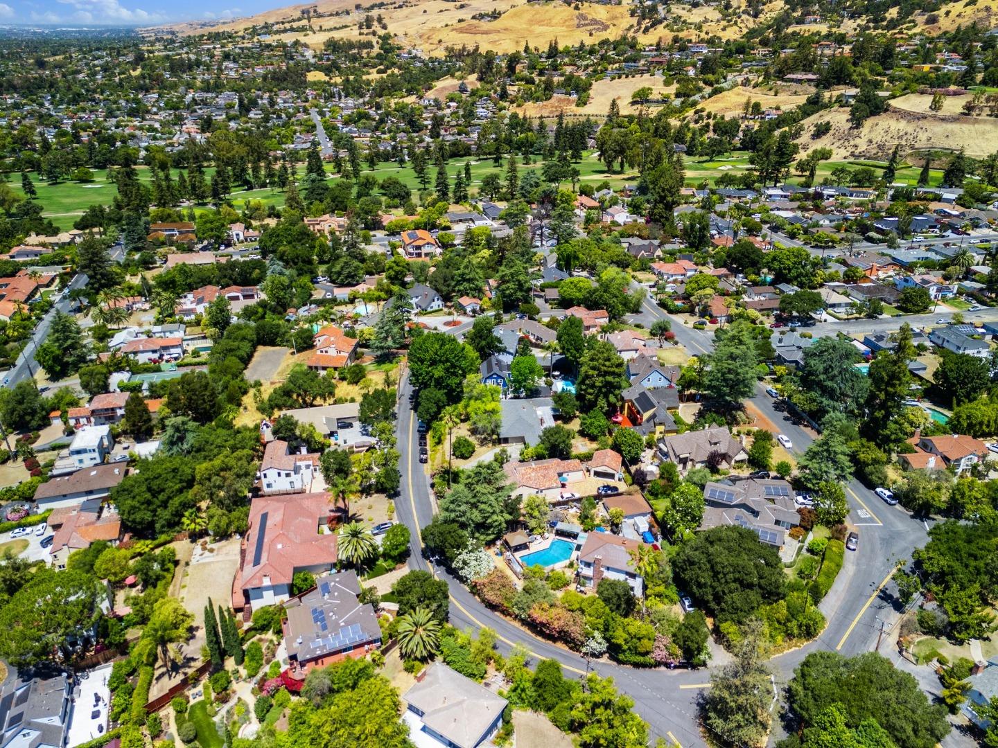 327 Crest Drive