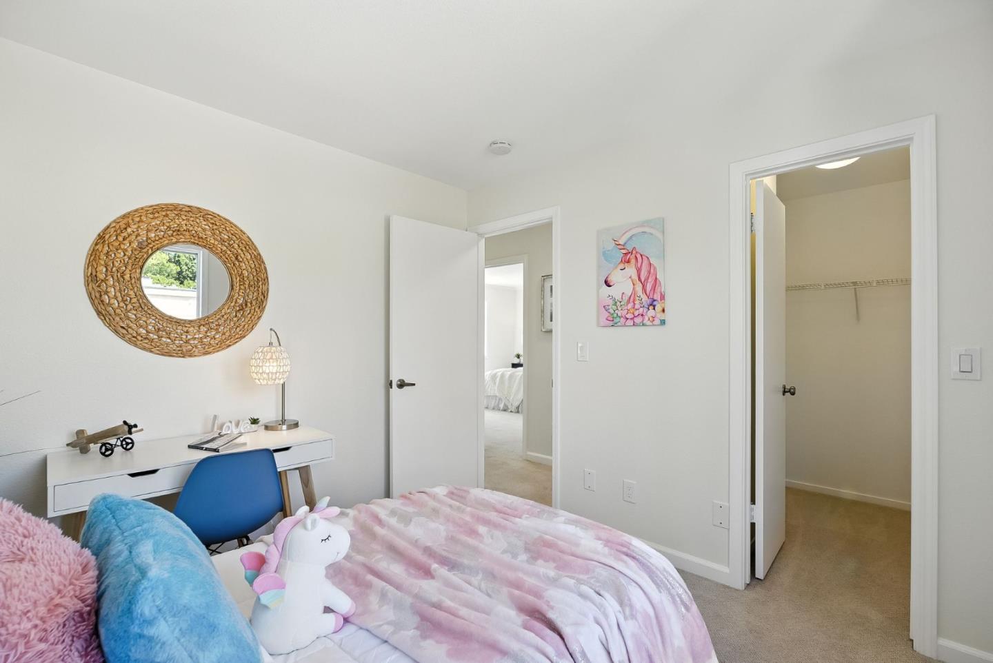 956 Deer Meadow Court