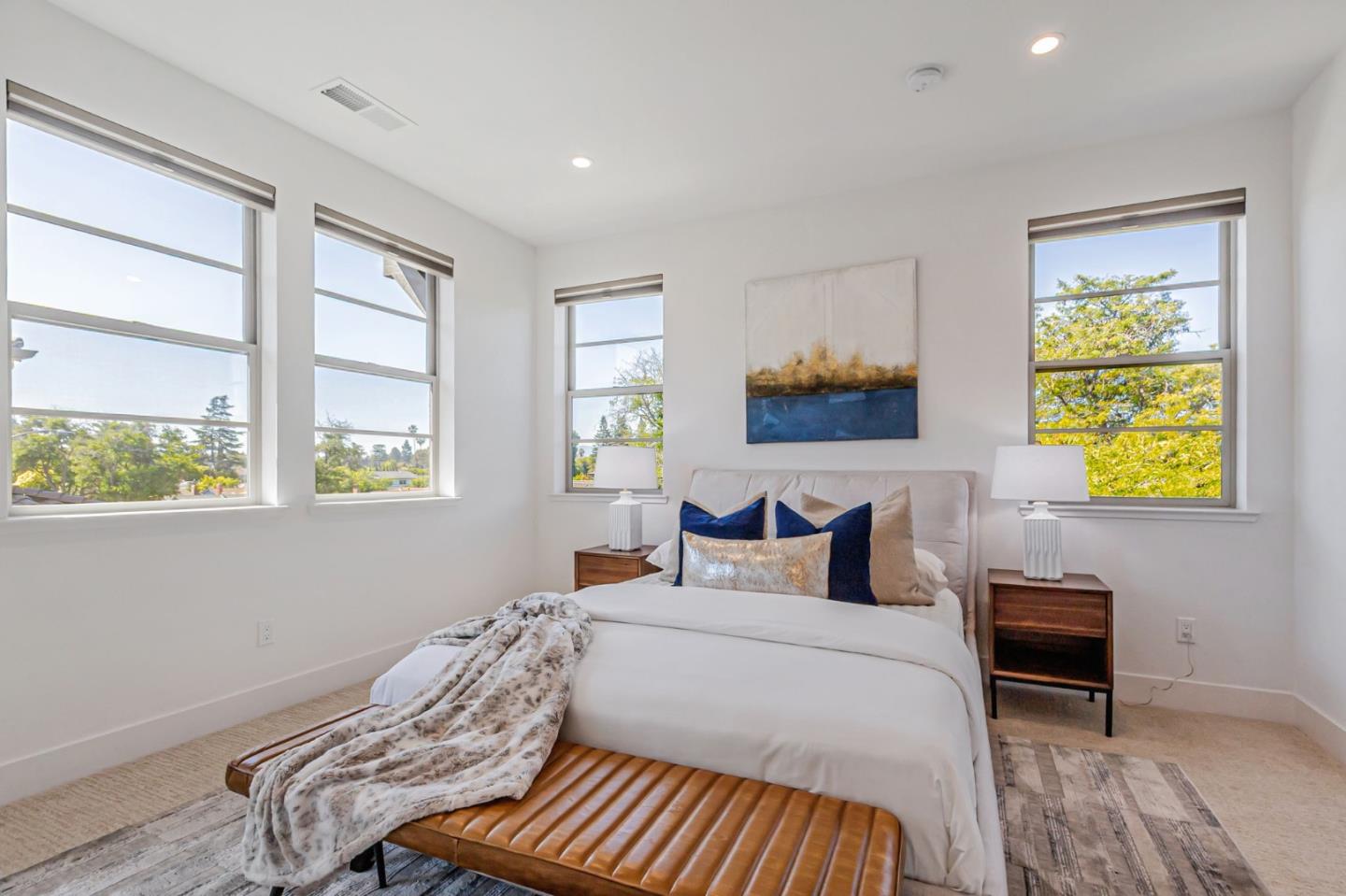 1225 Verano Road