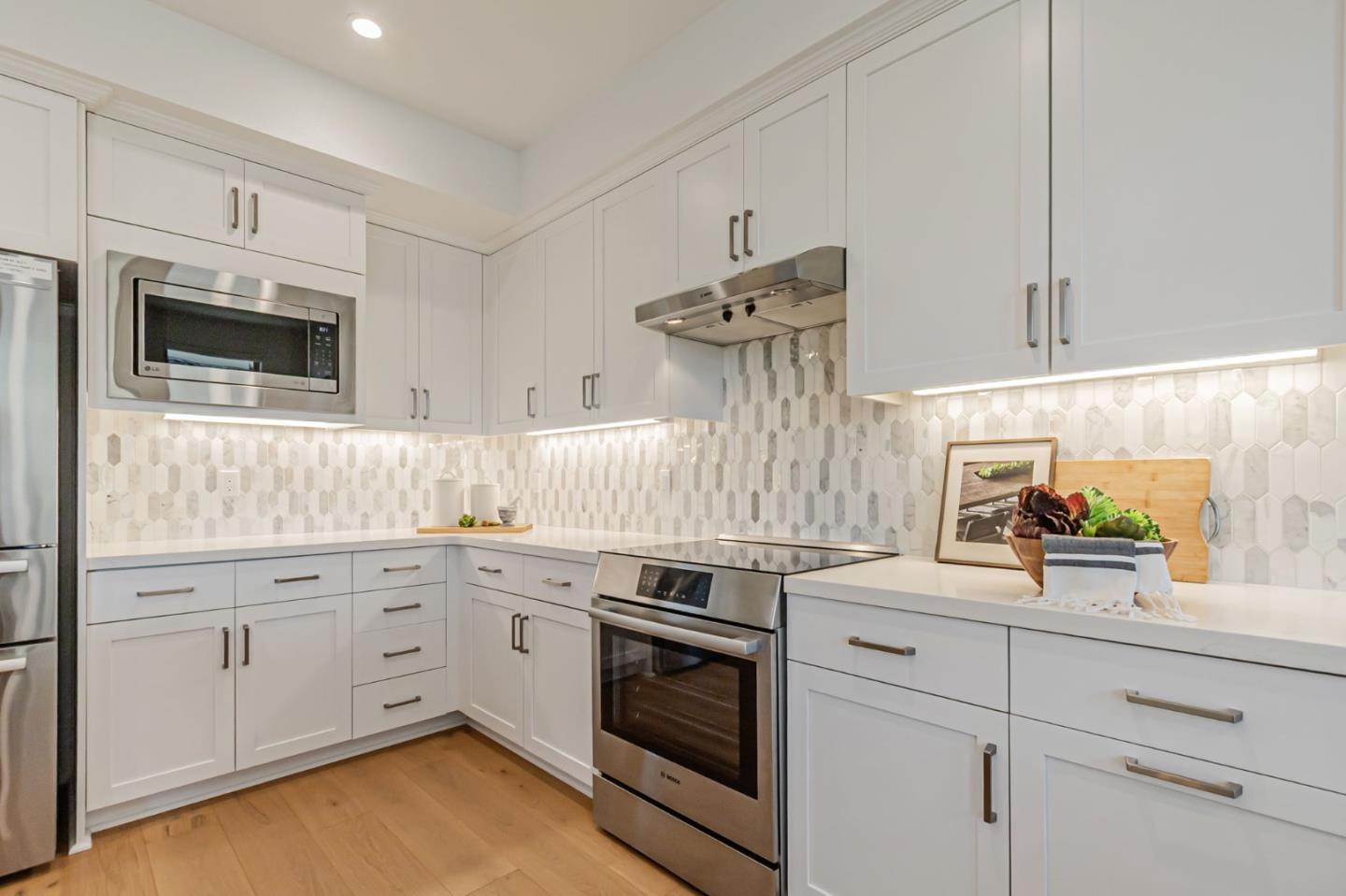 1225 Verano Road