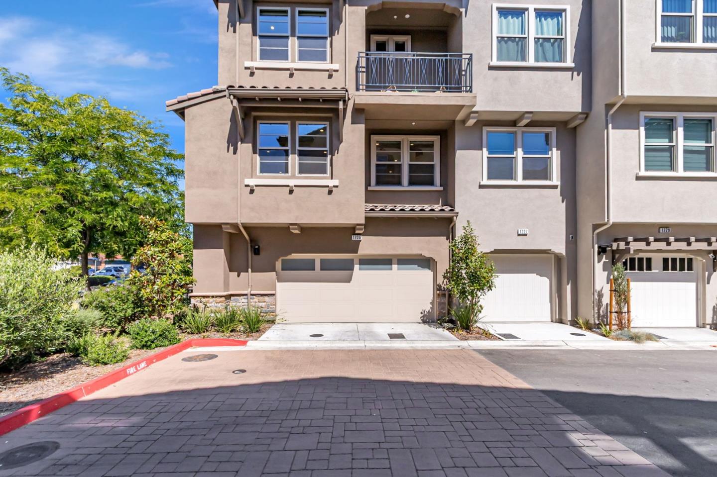 1225 Verano Road