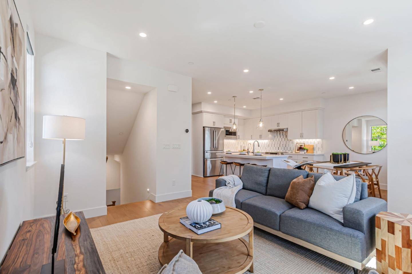 1225 Verano Road