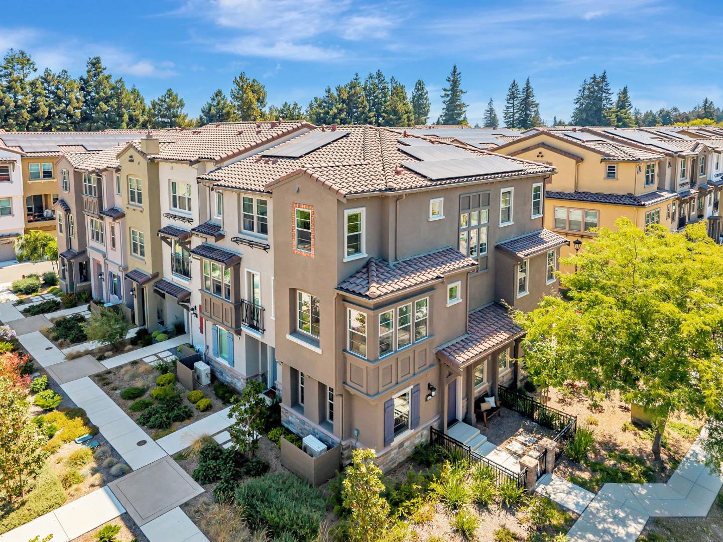 1225 Verano Road