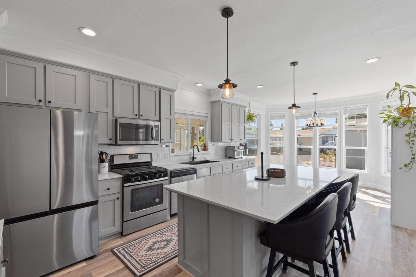 2151 Oakland Road Unit: 210