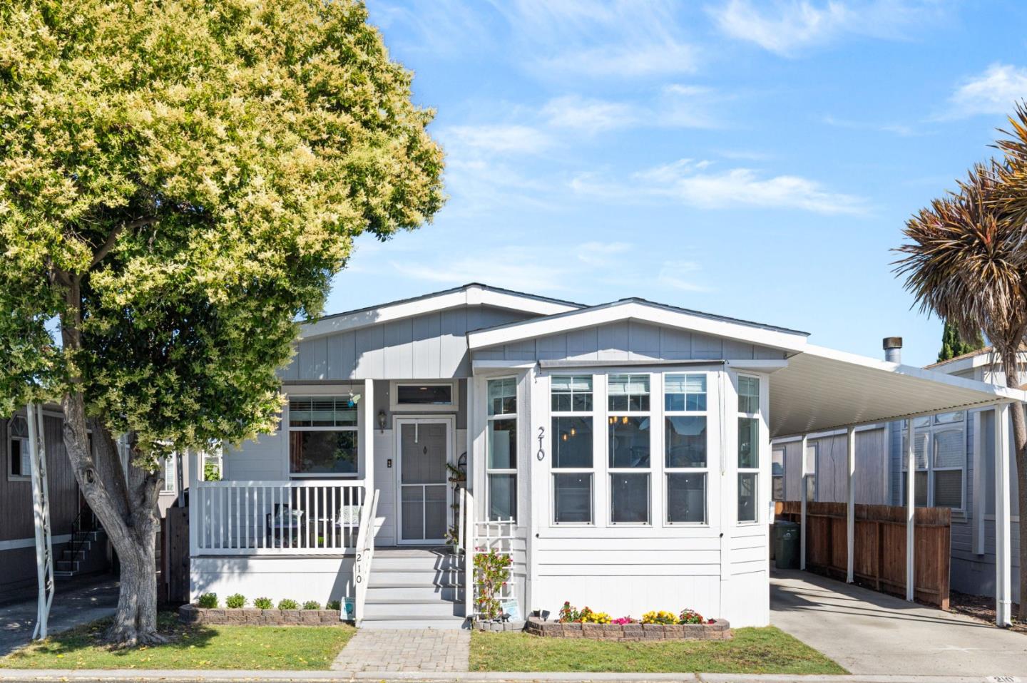 2151 Oakland Road Unit: 210