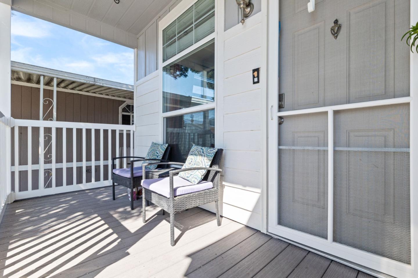 2151 Oakland Road Unit: 210