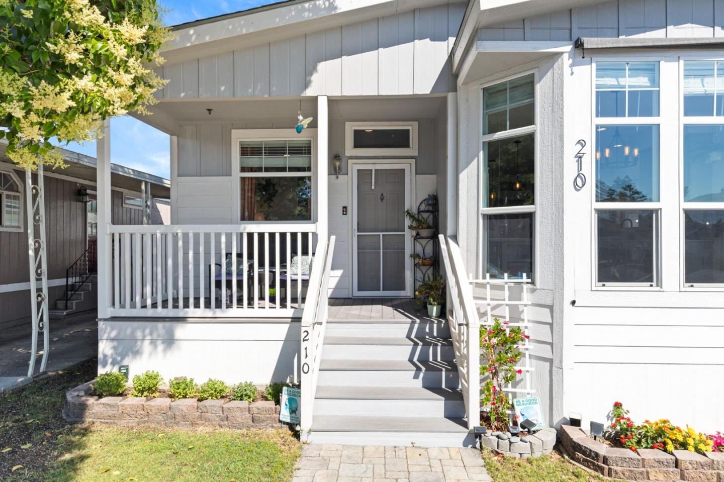 2151 Oakland Road Unit: 210