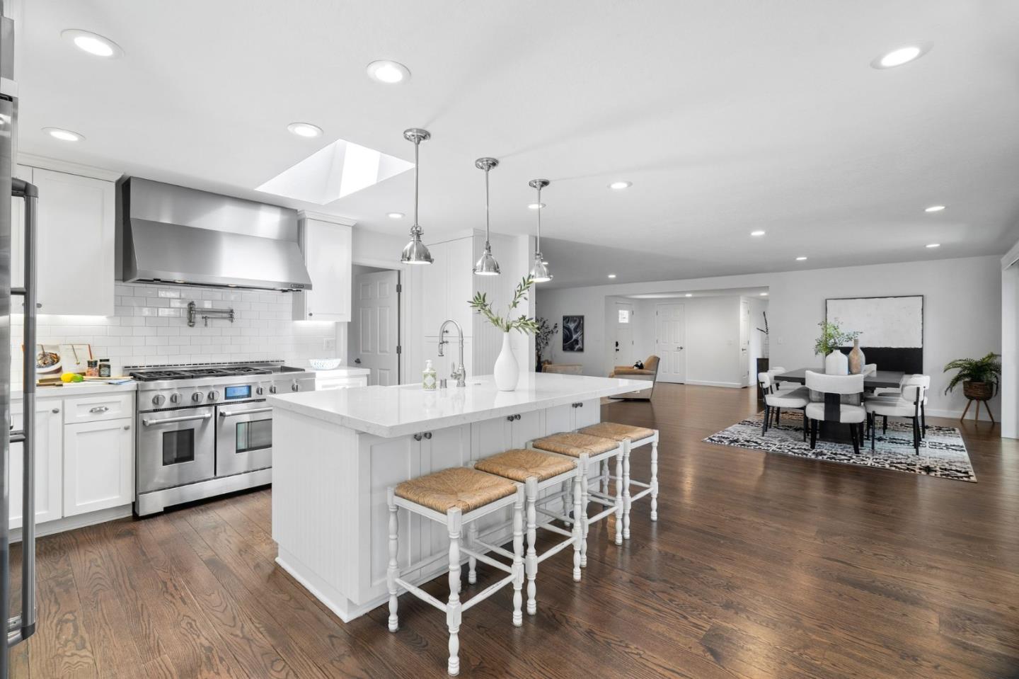 18709 Metler Court