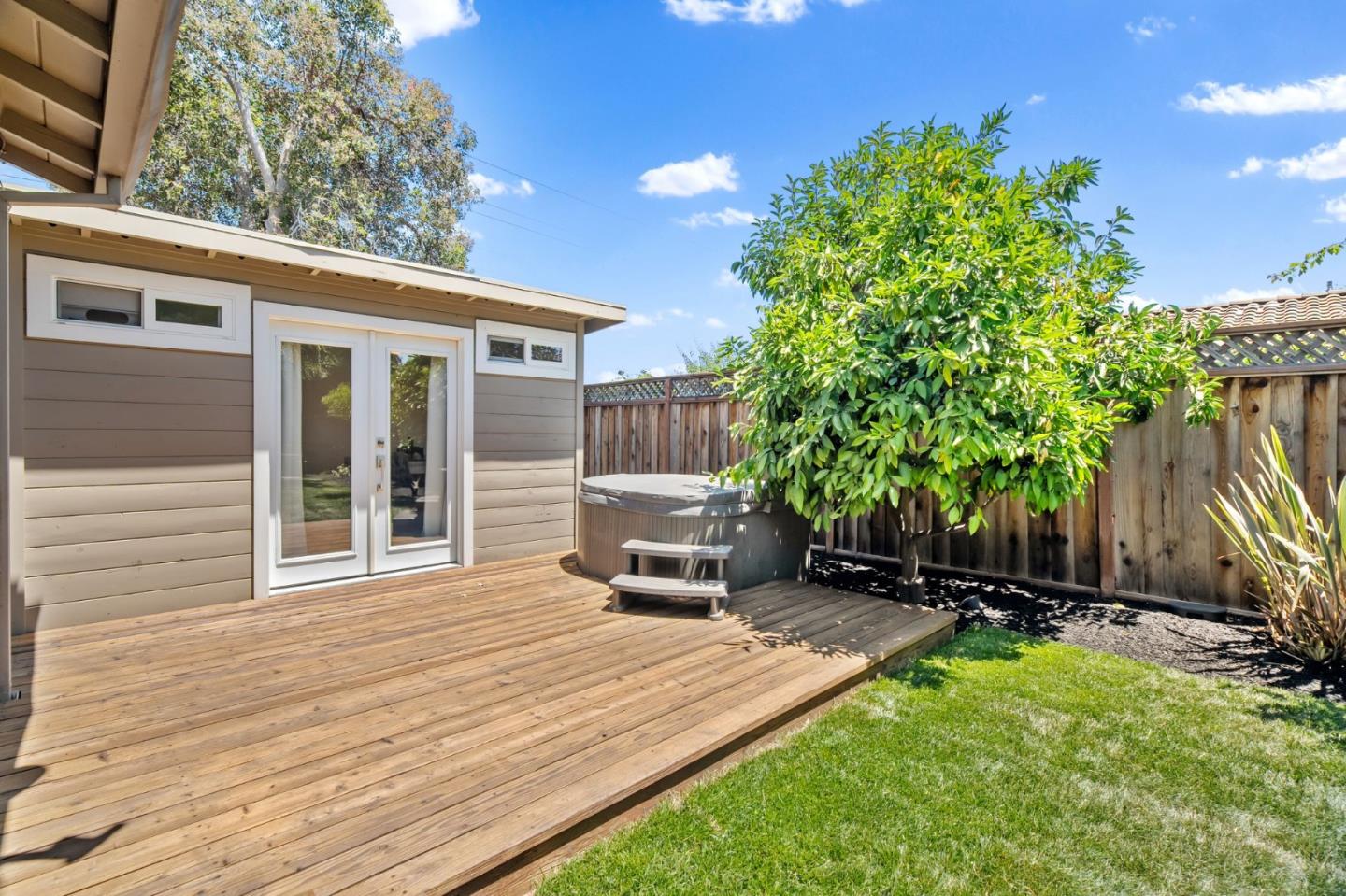 18709 Metler Court