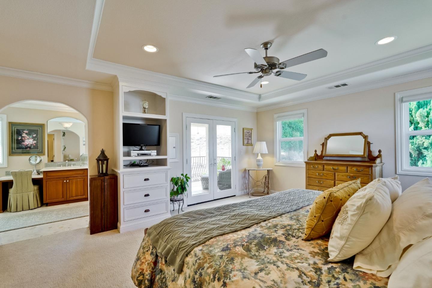 6449 Curie Court