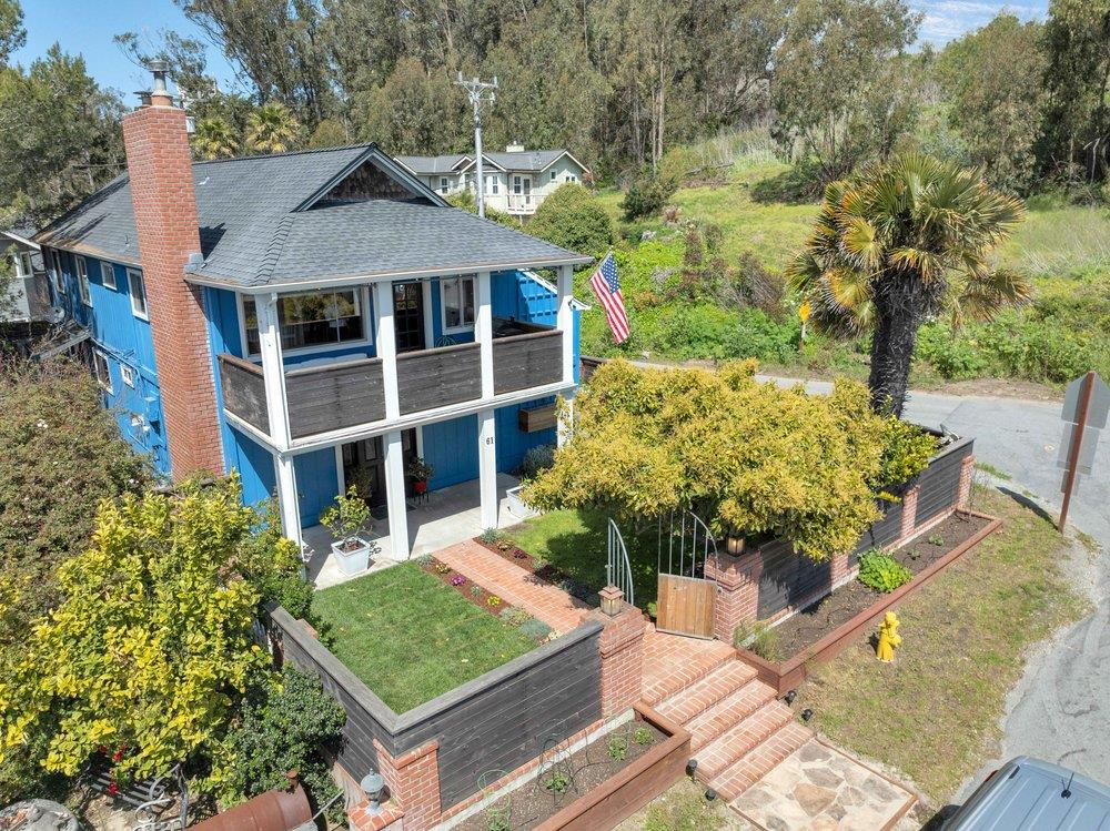 61 Ocean Street