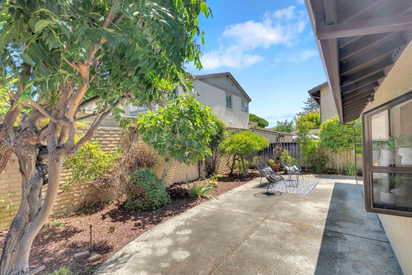 6031 Peppertree Court