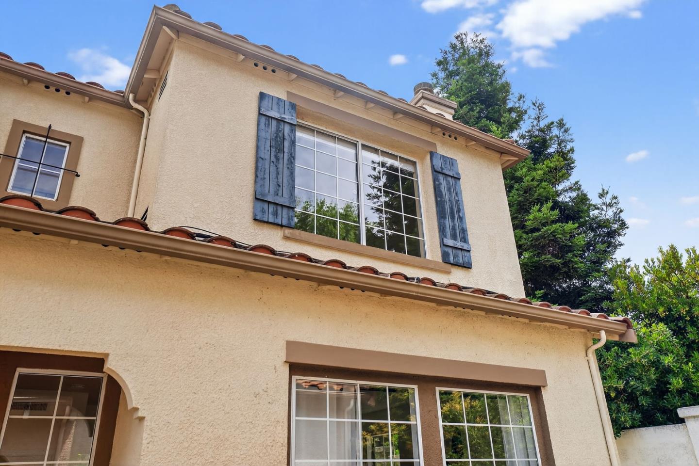 612 Villa Centre Way