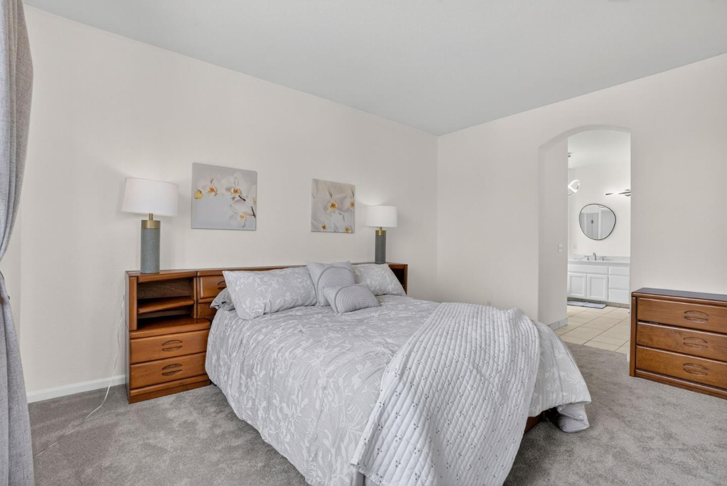 612 Villa Centre Way