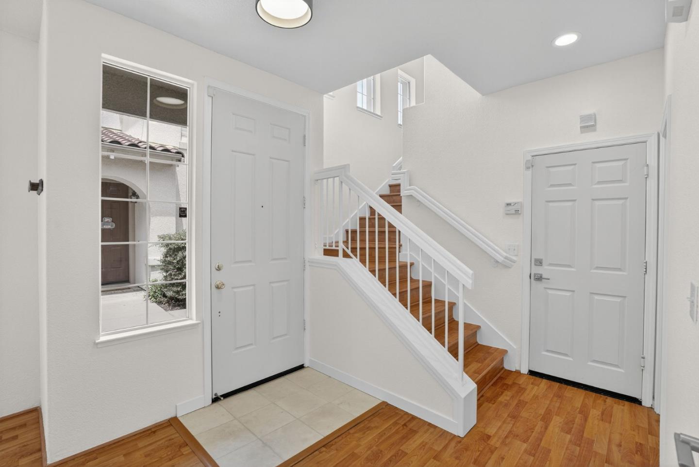 612 Villa Centre Way