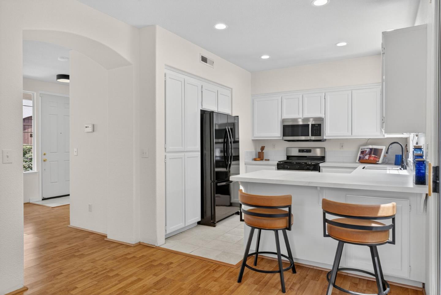 612 Villa Centre Way