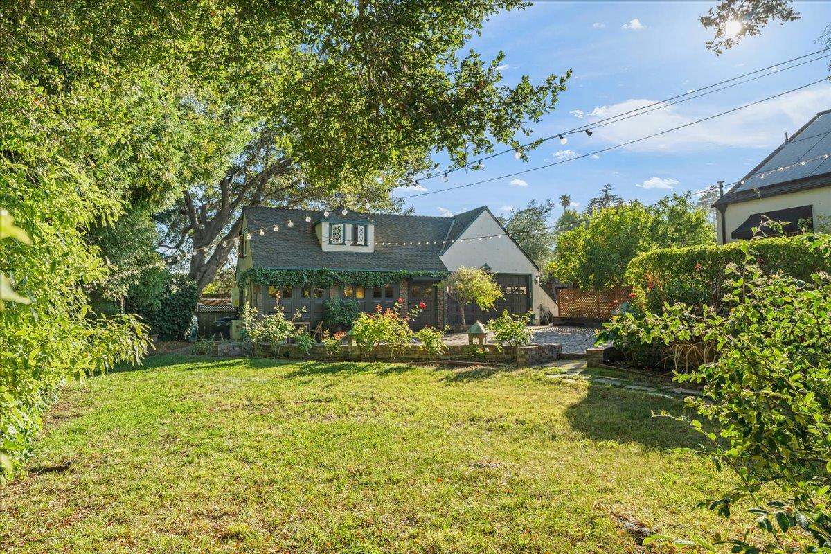 503 Van Ness Avenue