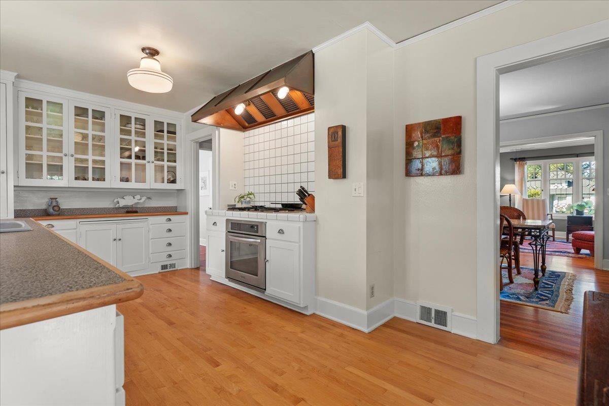 503 Van Ness Avenue