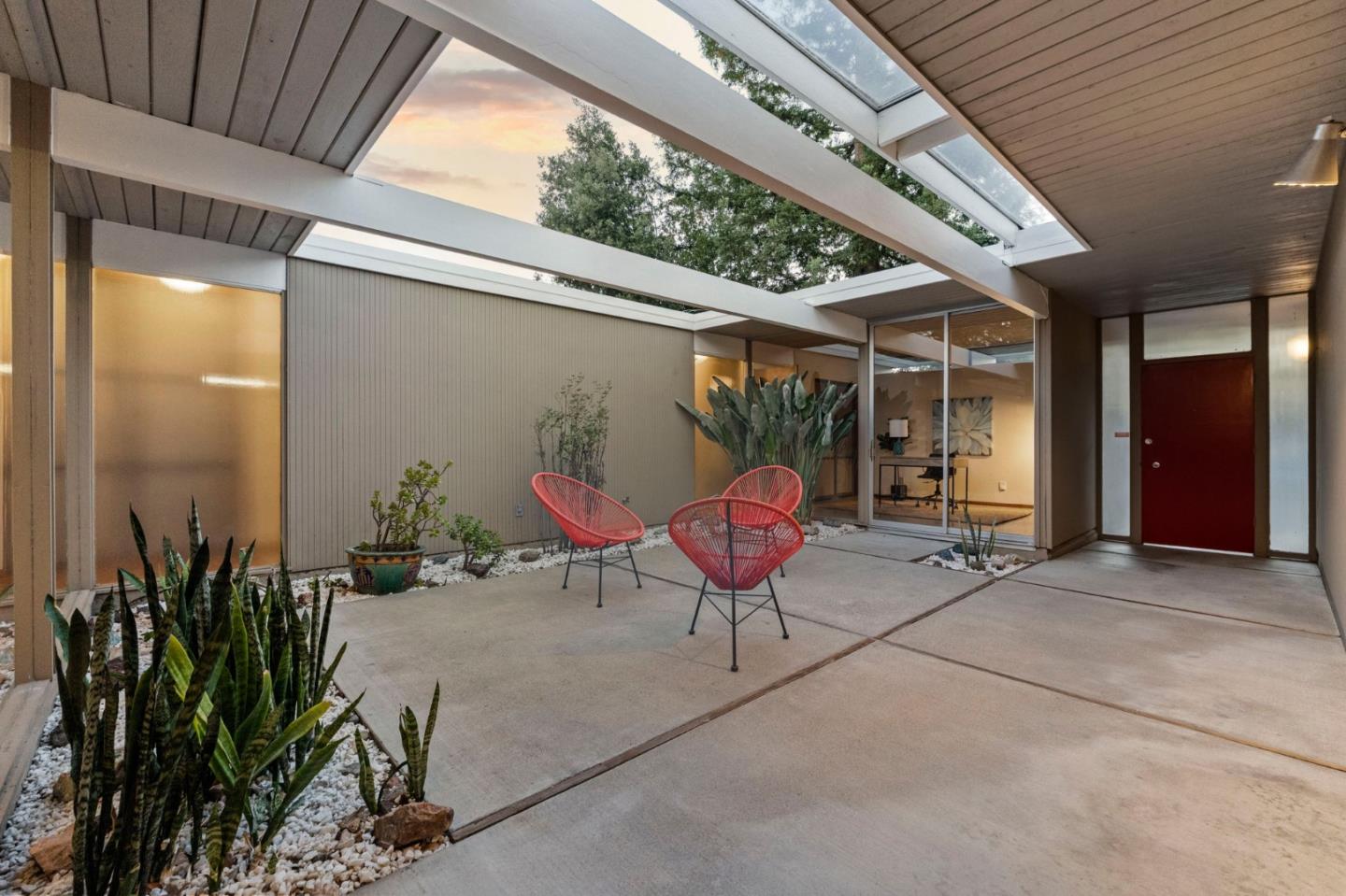 1204 Navlet Court