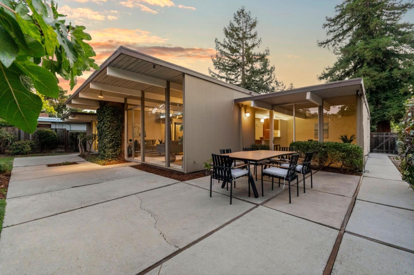 1204 Navlet Court