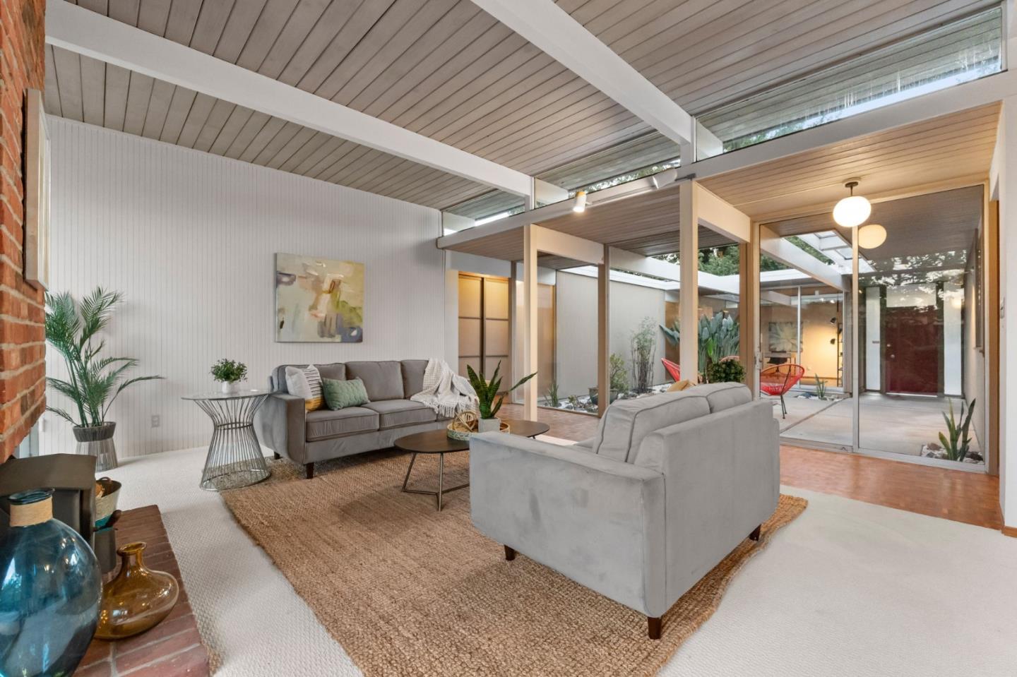 1204 Navlet Court