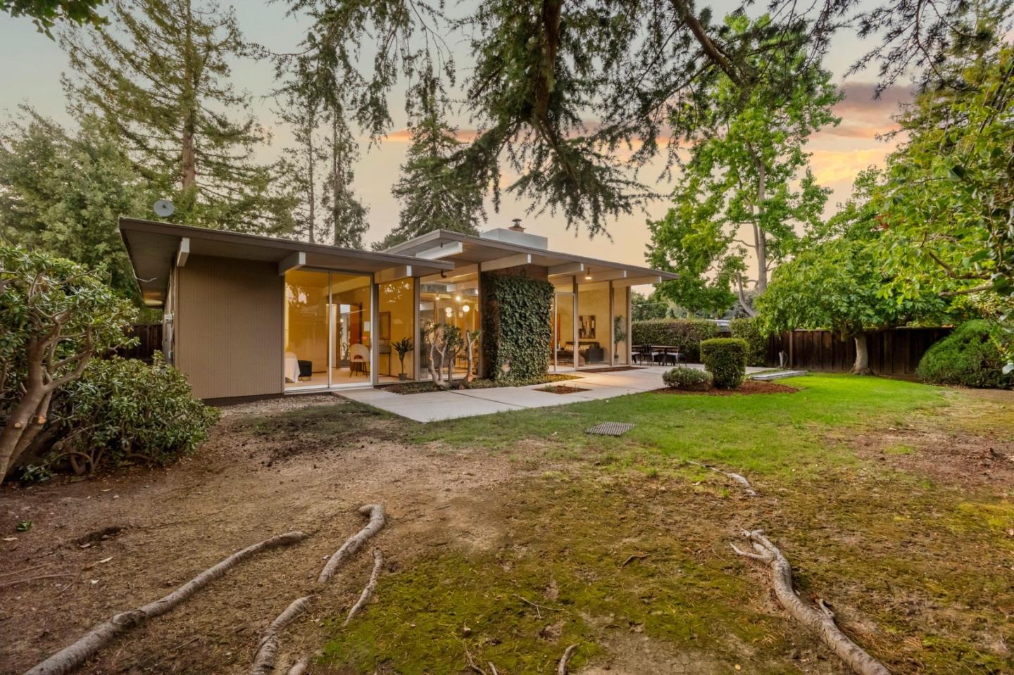 1204 Navlet Court