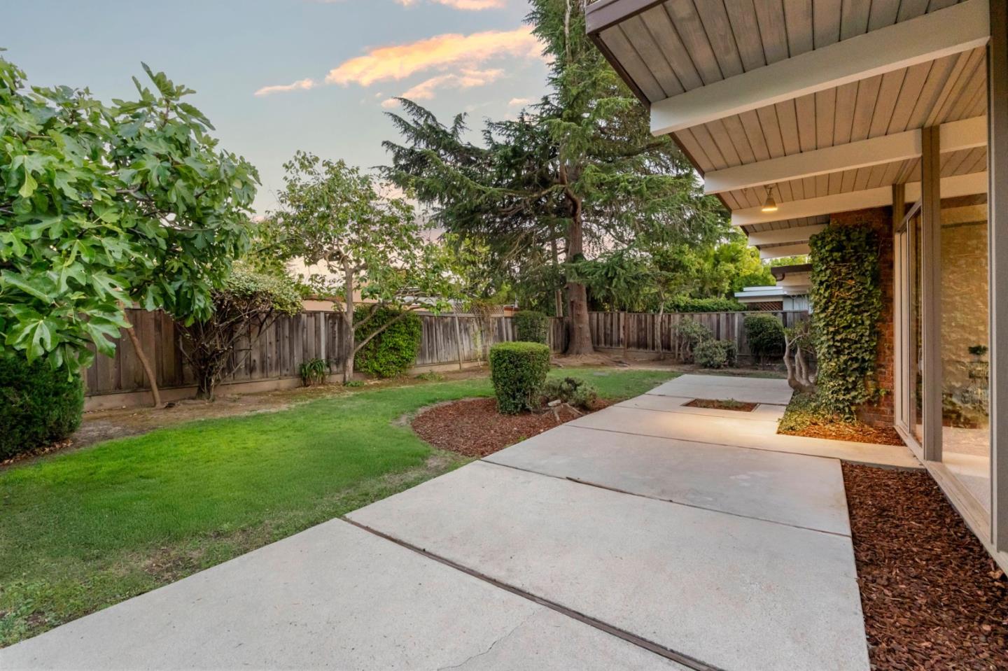 1204 Navlet Court