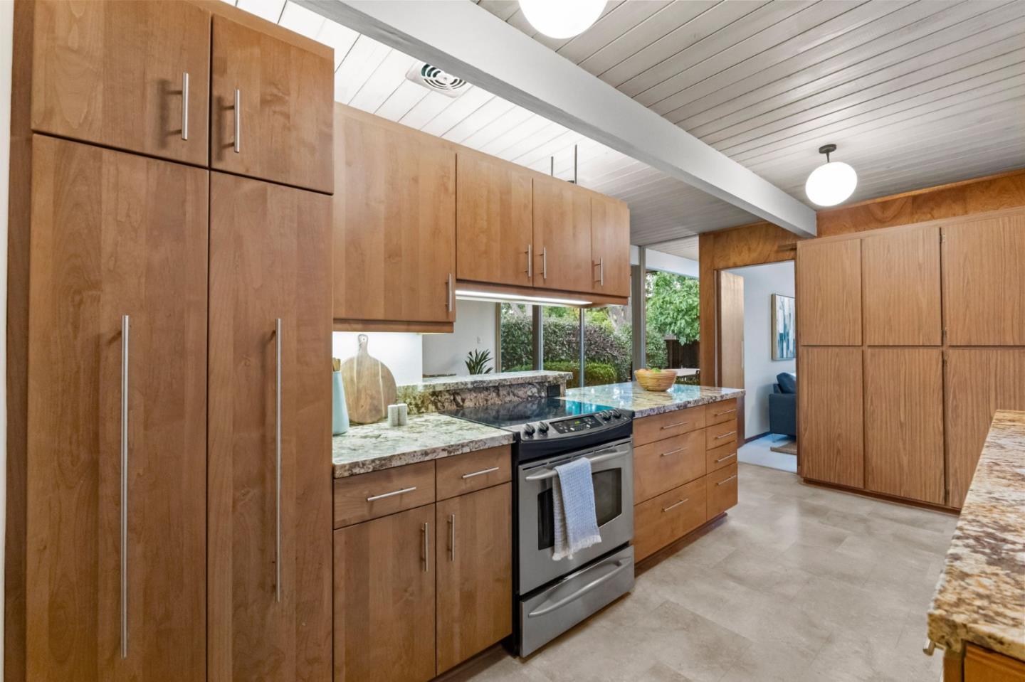 1204 Navlet Court