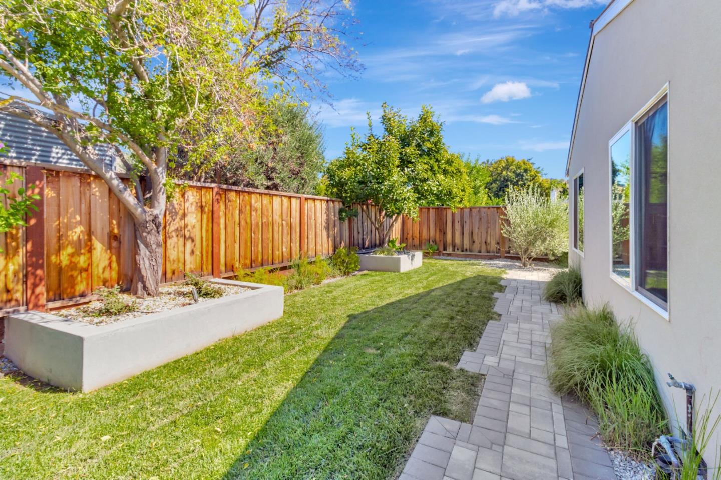6034 Palm Springs Circle