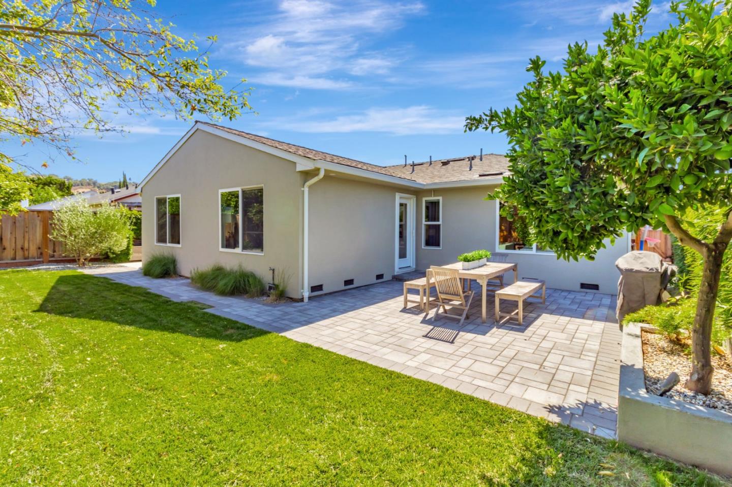 6034 Palm Springs Circle