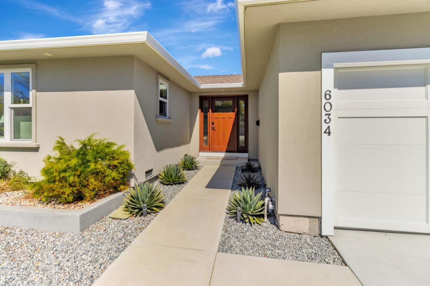6034 Palm Springs Circle