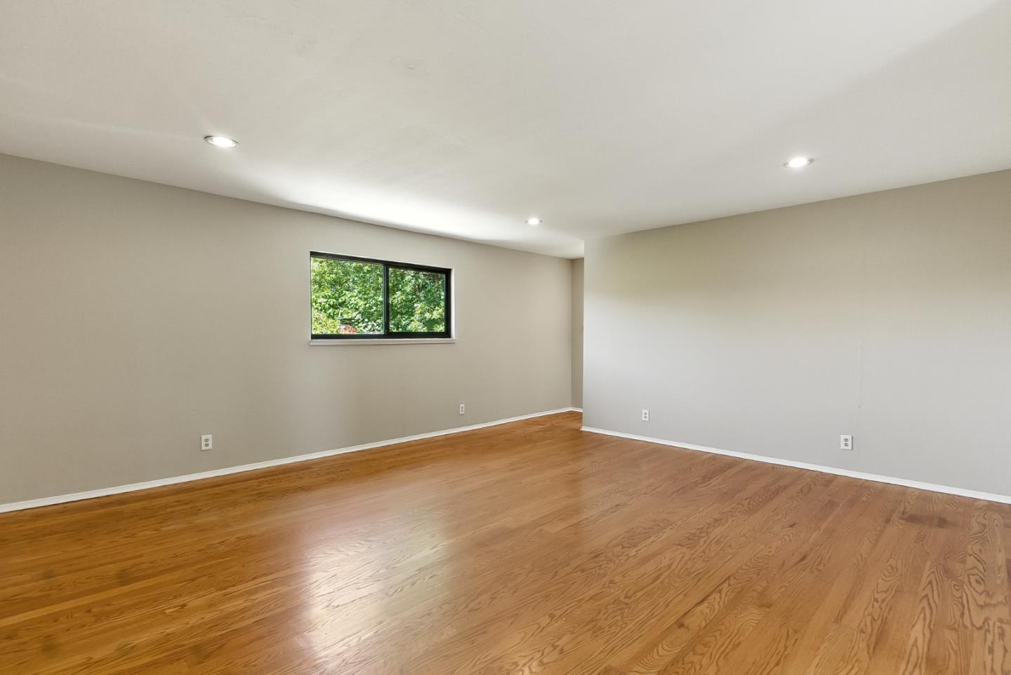 4189 Glenmont Drive