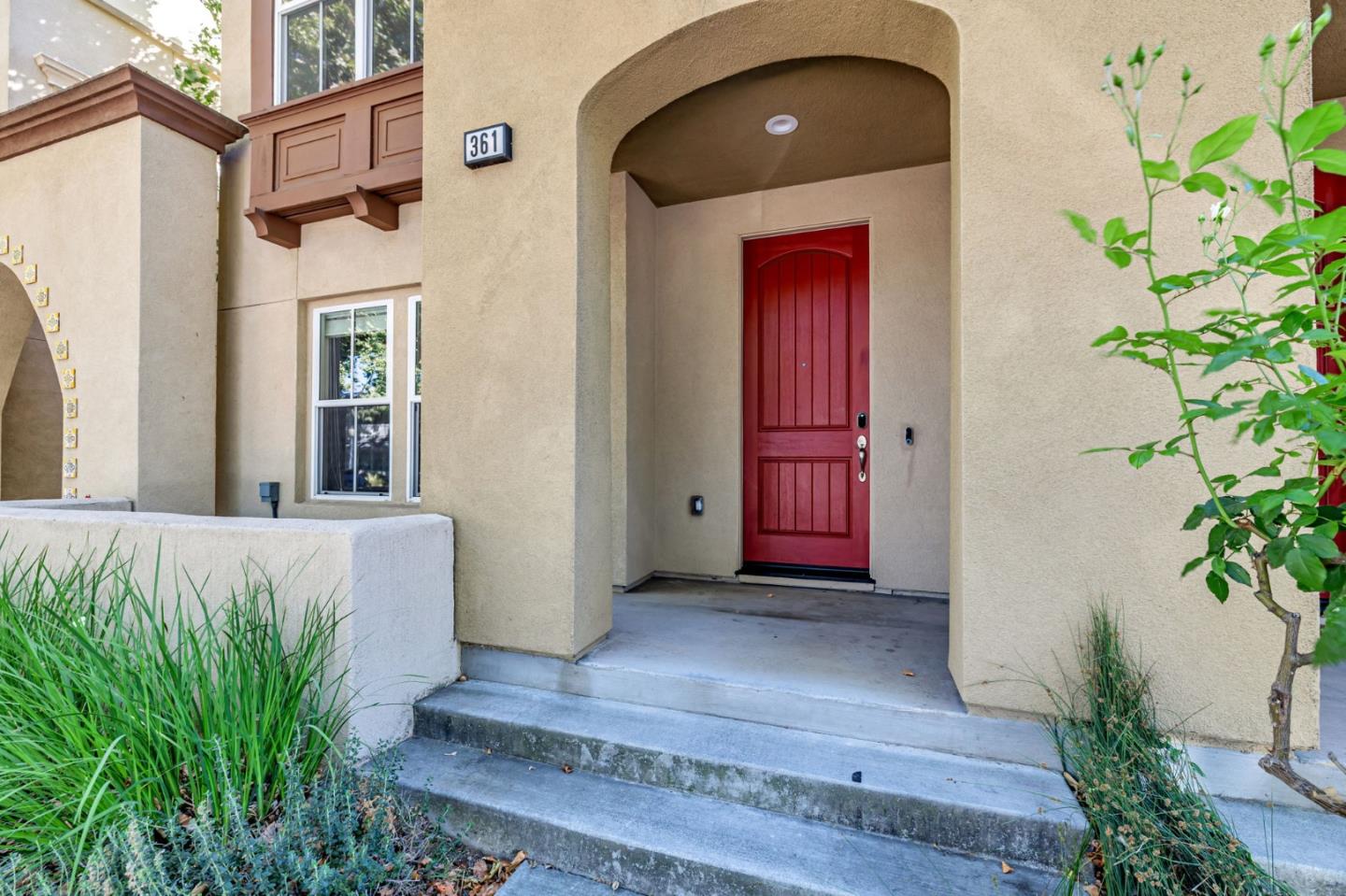 361 West Evelyn Avenue