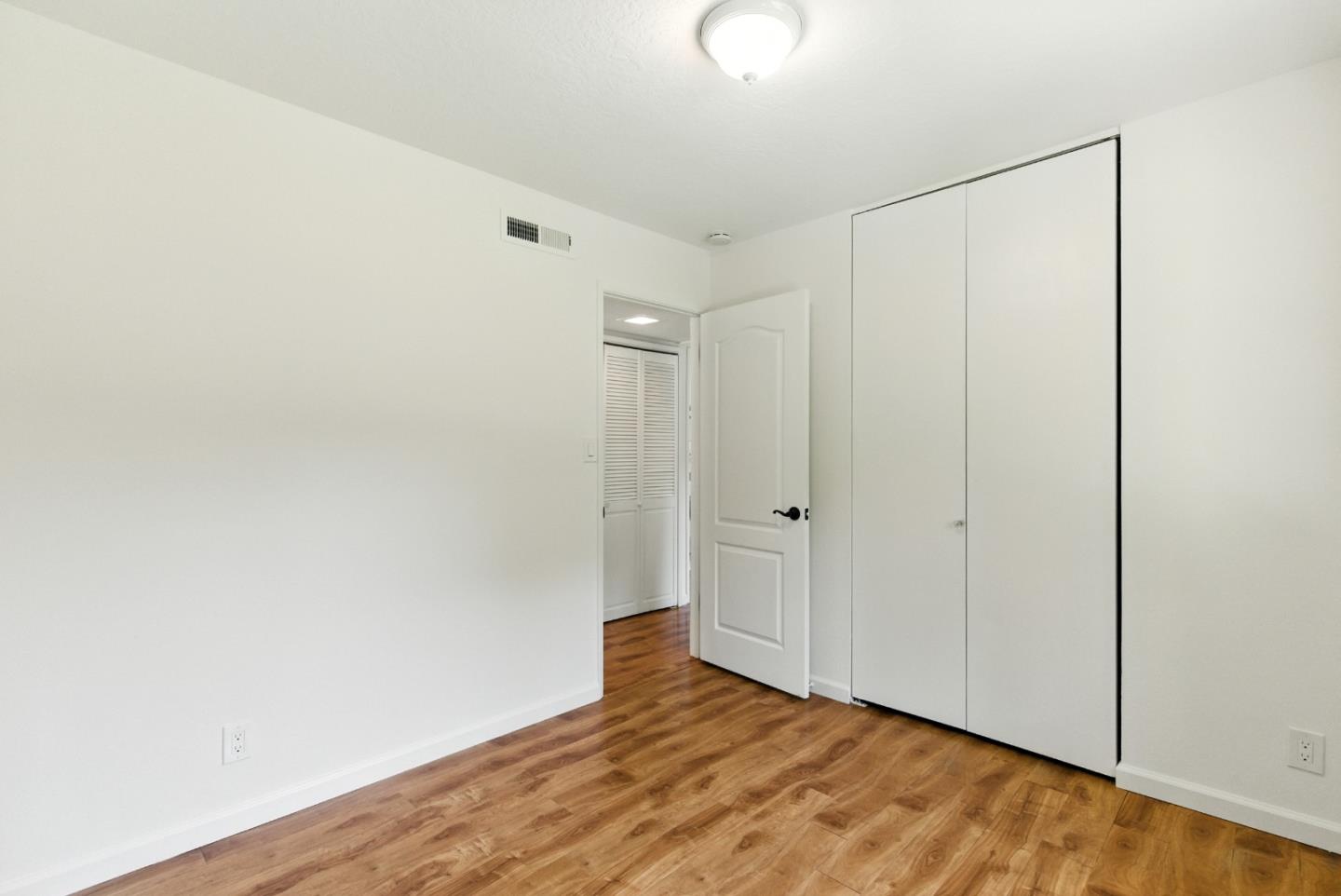 4590 Cimarron River Court