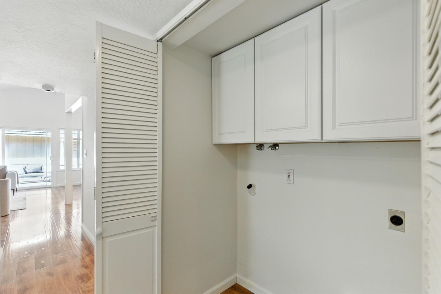 4590 Cimarron River Court