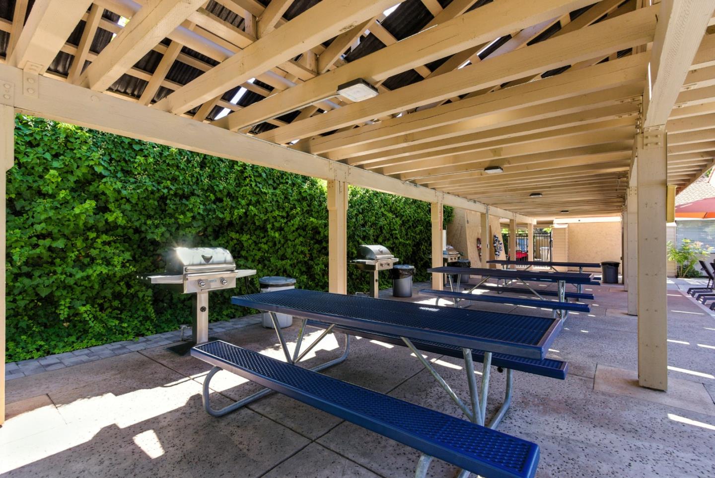 4590 Cimarron River Court