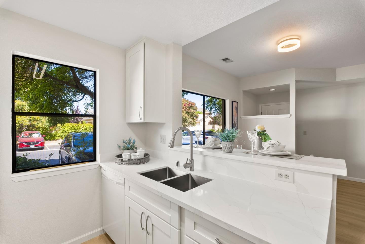 1340 Meadow Ridge Circle