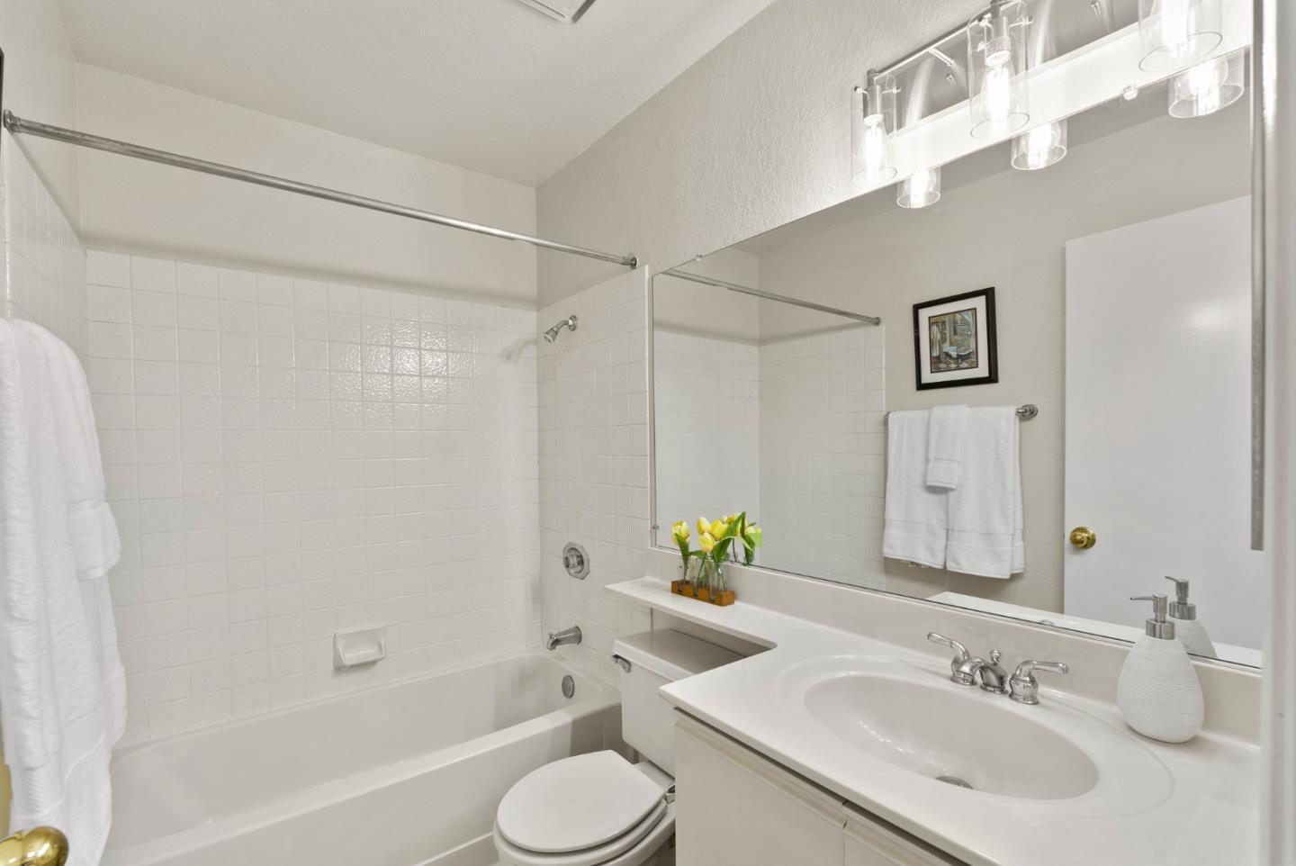 1340 Meadow Ridge Circle