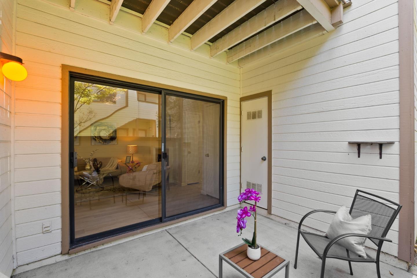 1340 Meadow Ridge Circle