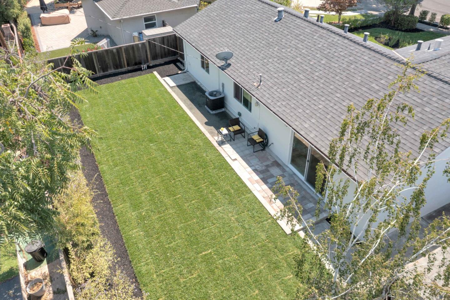 209 Nob Hill Way
