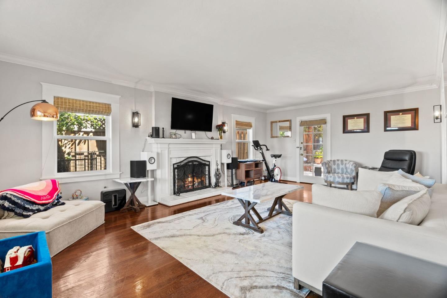 327 Crest Drive