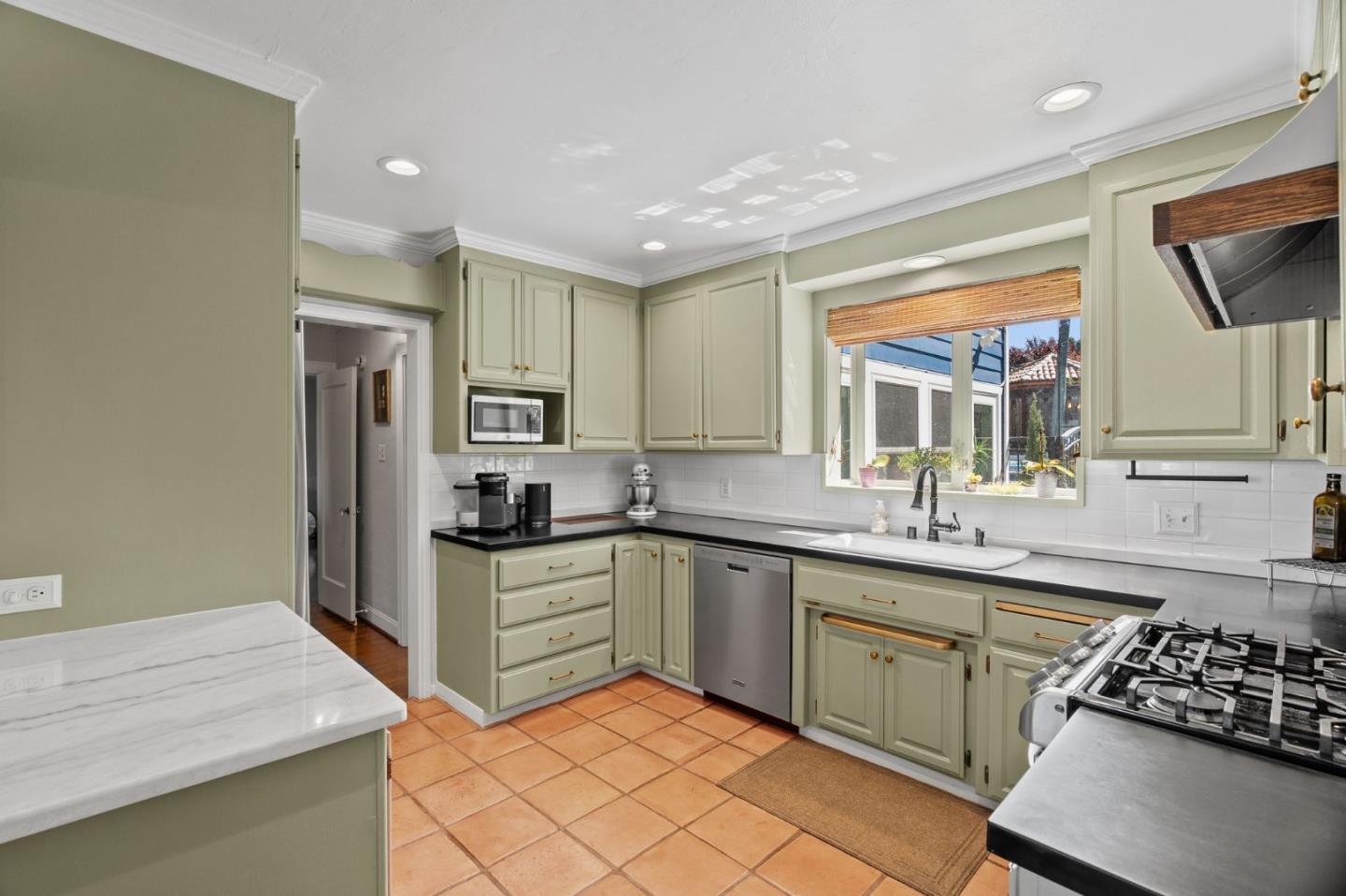 327 Crest Drive