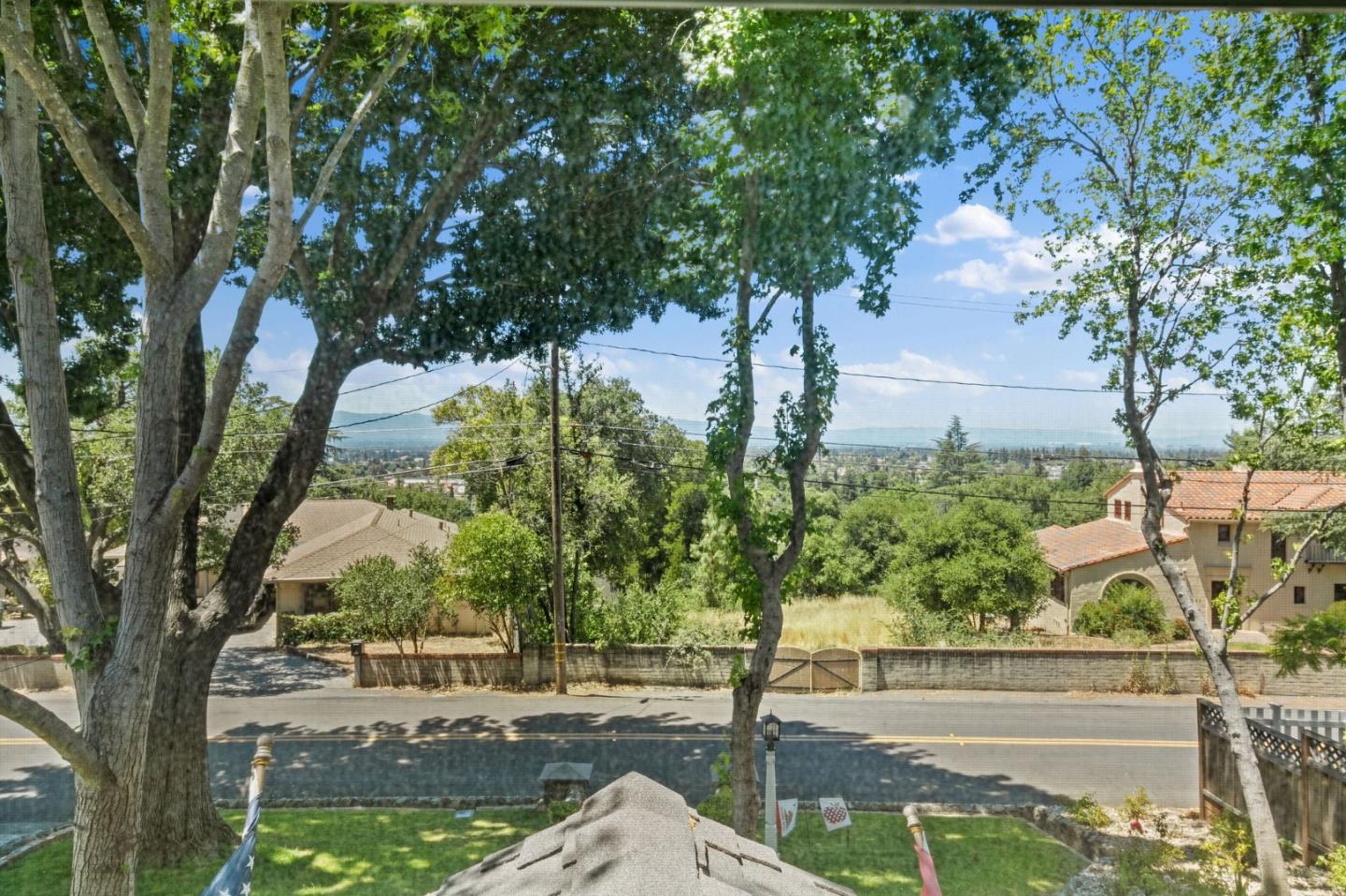 327 Crest Drive