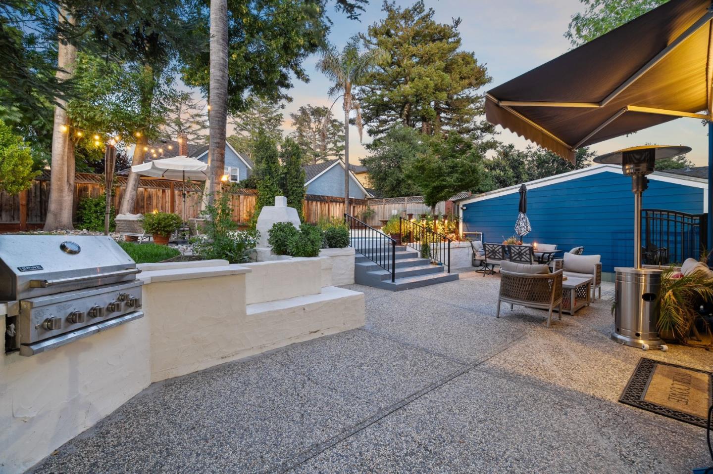 327 Crest Drive