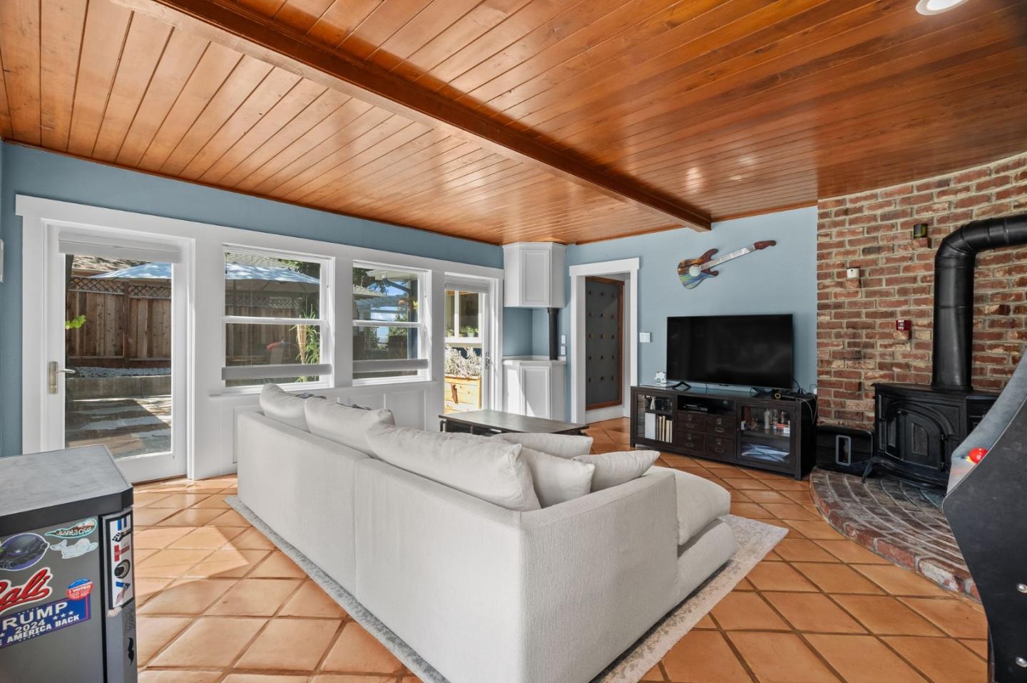 327 Crest Drive