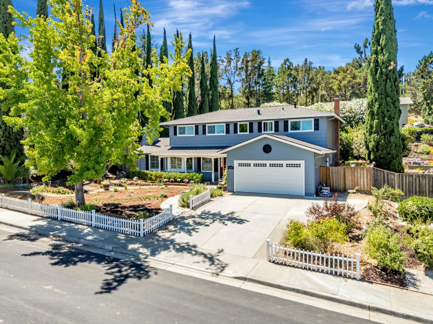 6227 Calle Bonita